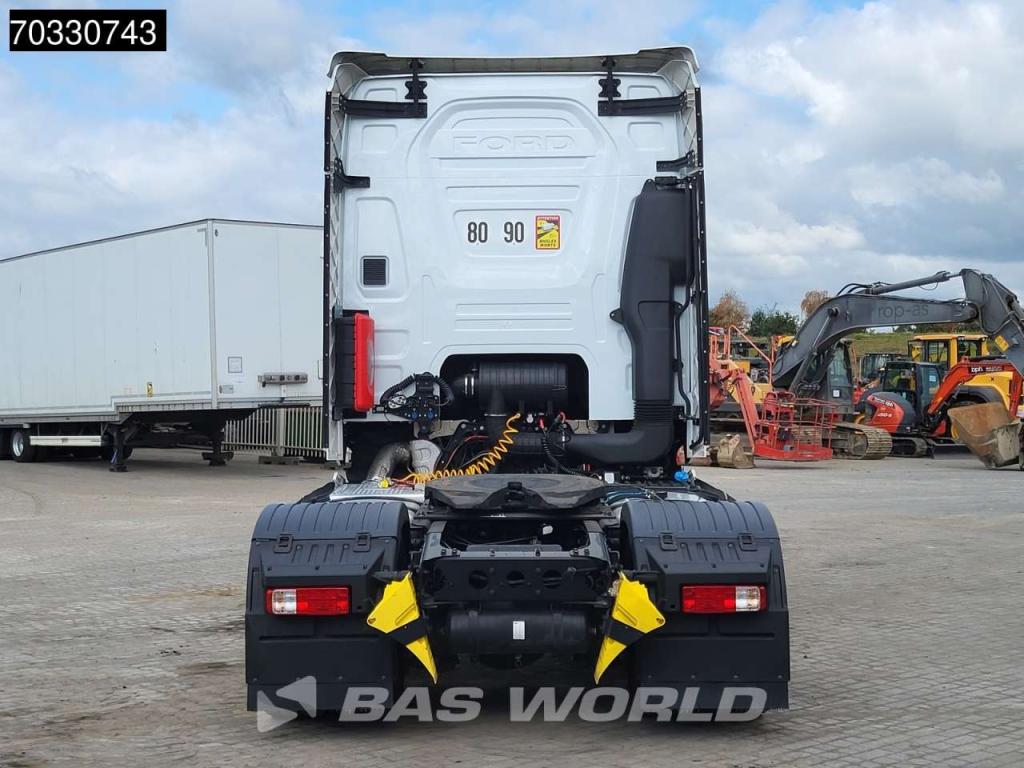 Ford F-Max 500 4X2 Retarder 2xTanks ACC Navi Standklima Photo 10