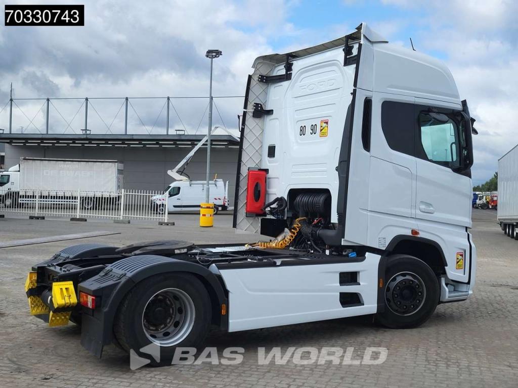 Ford F-Max 500 4X2 Retarder 2xTanks ACC Navi Standklima Photo 5