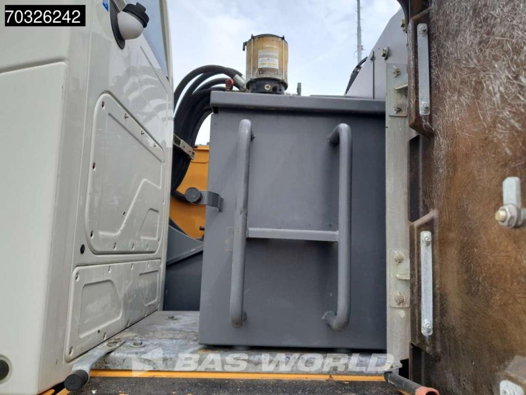 Liebherr A920 Photo 27