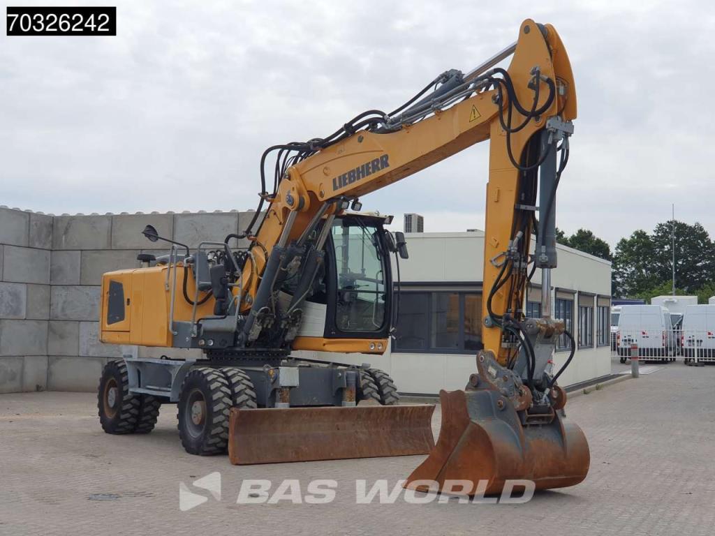 Liebherr A920 Photo 6