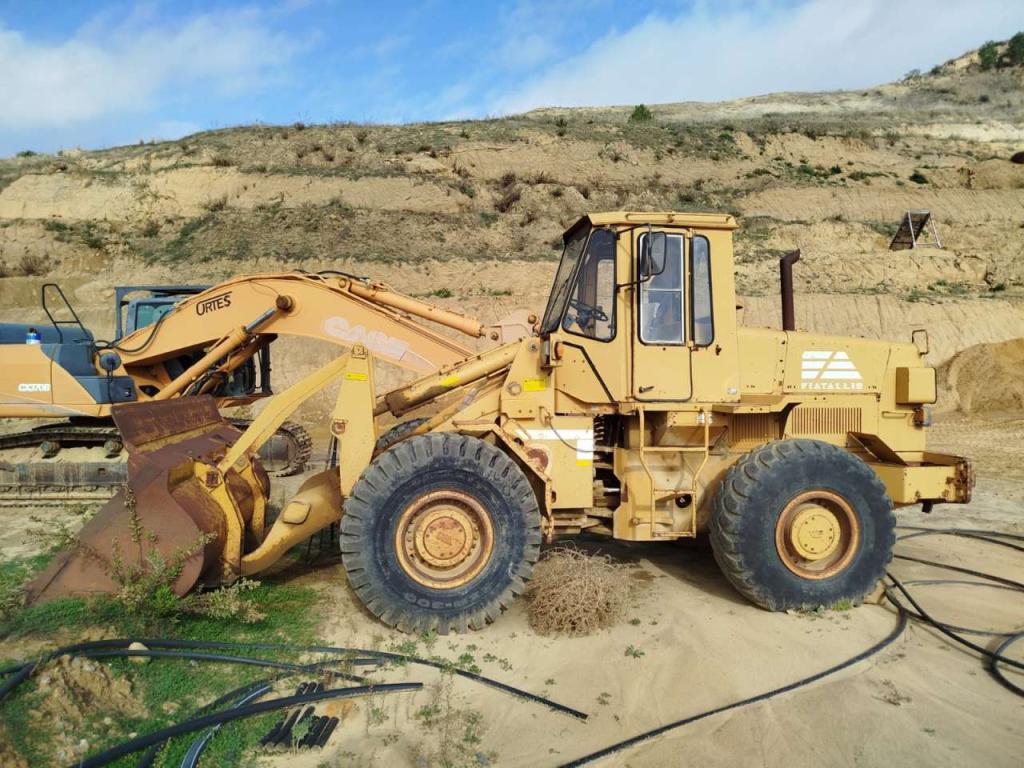 Fiat Allis FR15 Photo 7