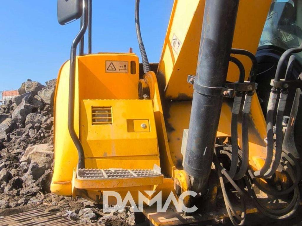 JCB JS235HD Photo 12