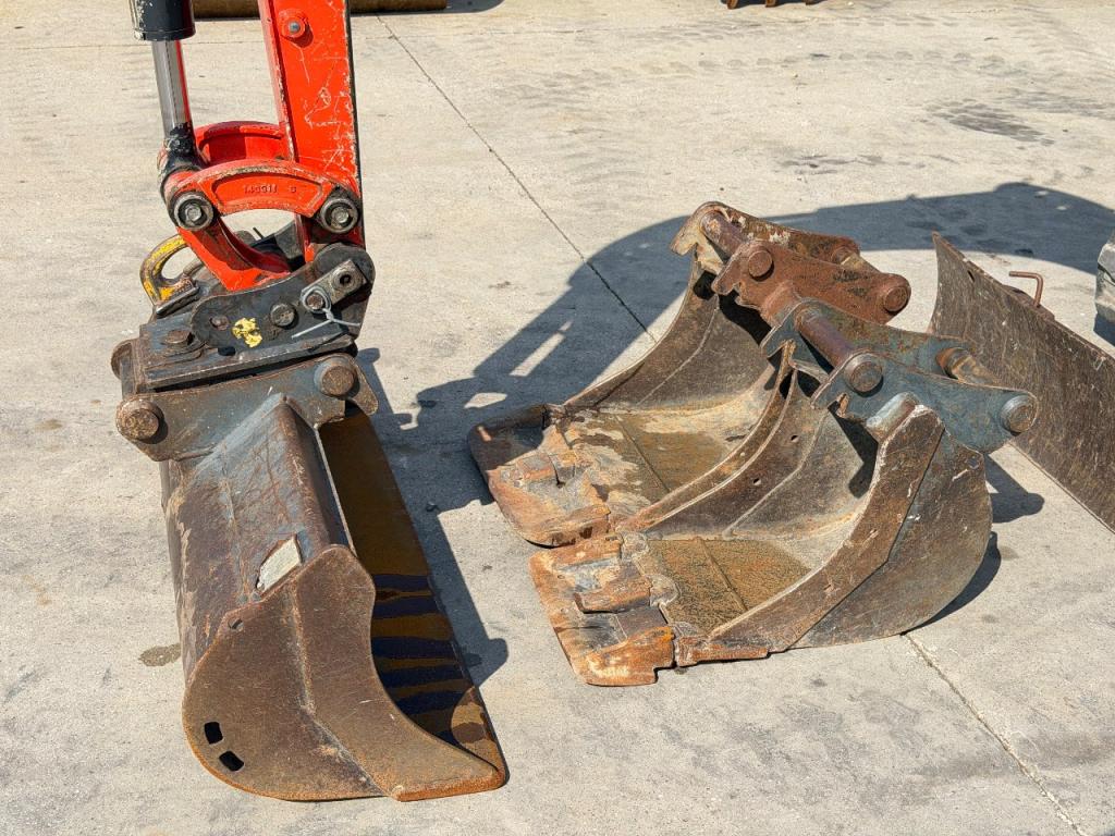 Kubota U17-3a Photo 6