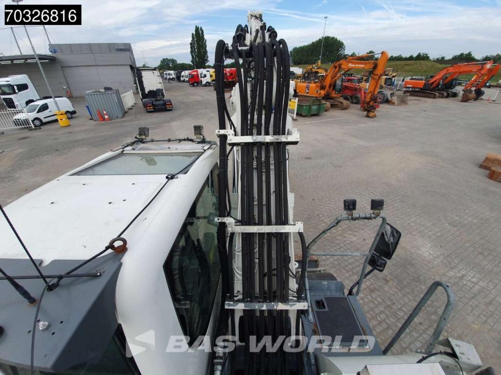 Liebherr A918 Litronic Engcon Photo 10