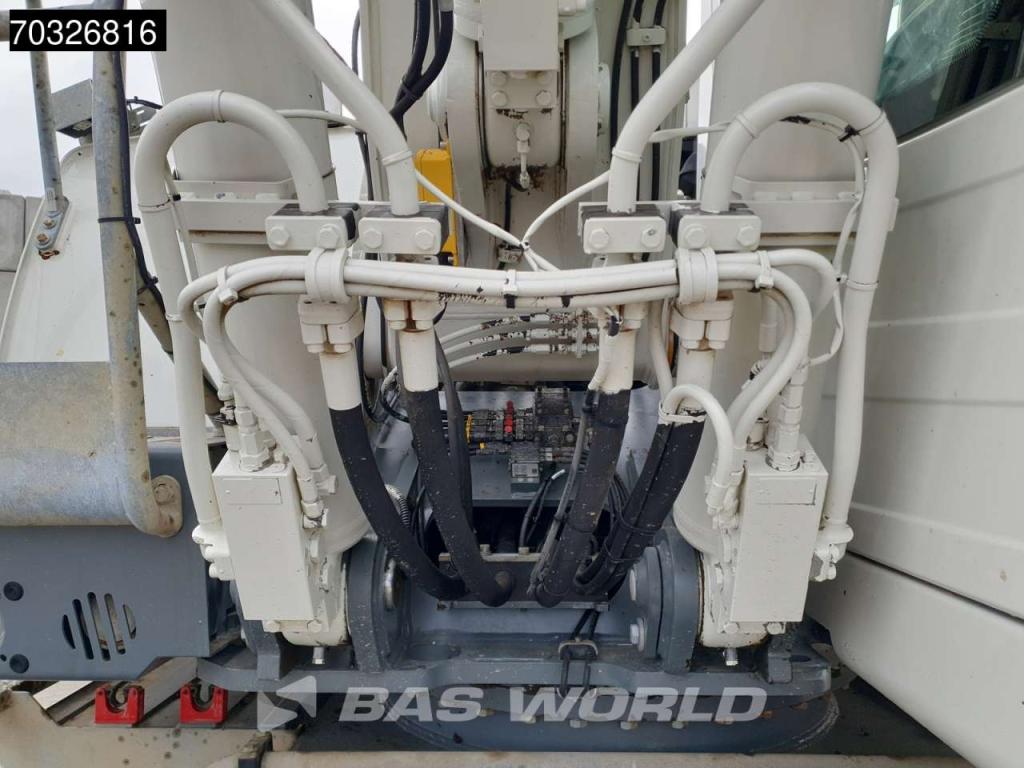Liebherr A918 Litronic Engcon Photo 12
