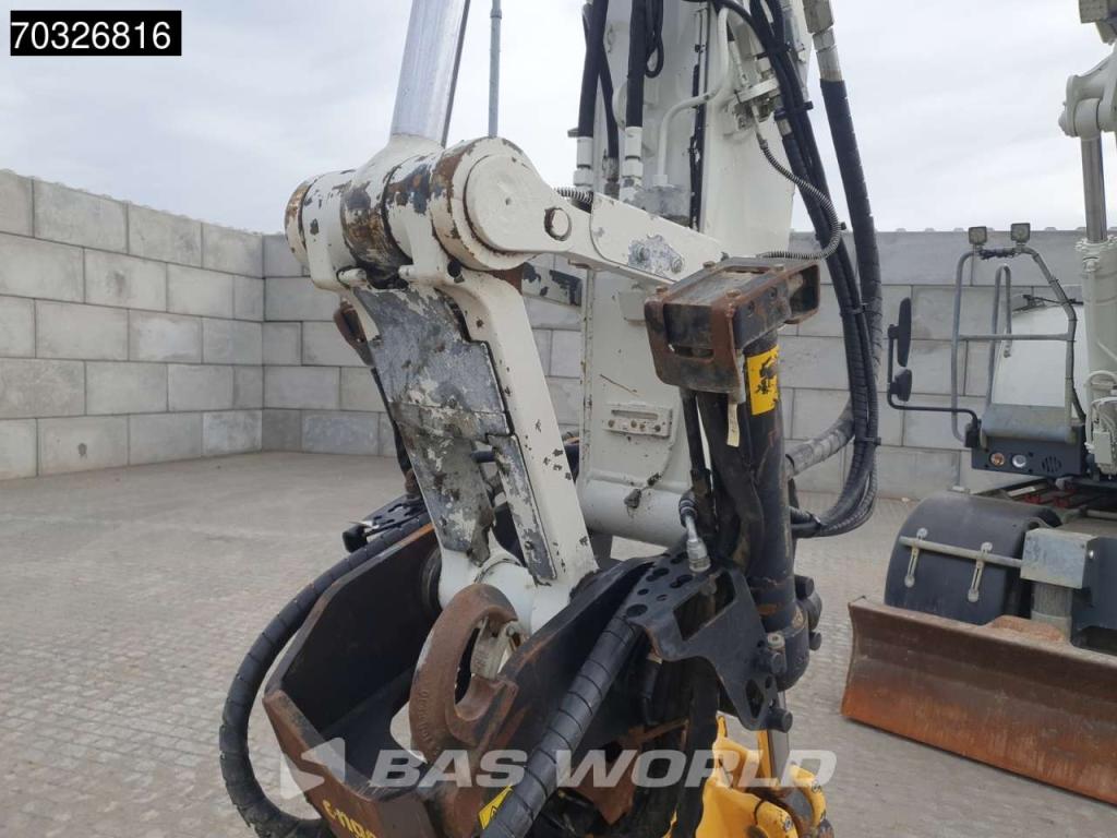 Liebherr A918 Litronic Engcon Photo 18