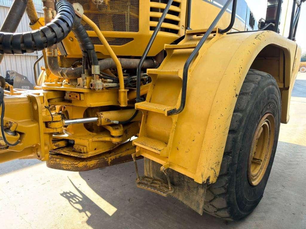 Caterpillar 735 Photo 17
