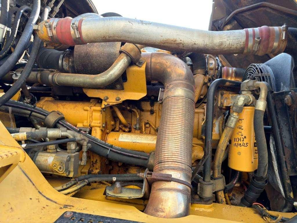 Caterpillar 735 Photo 23