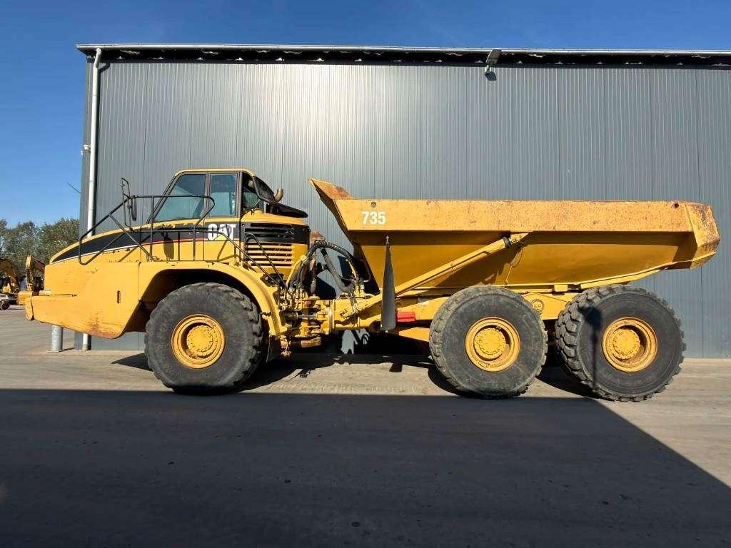 Caterpillar 735 Photo 6