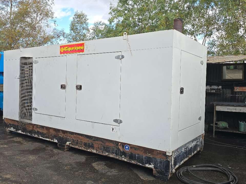 Iveco 8210 Photo 10