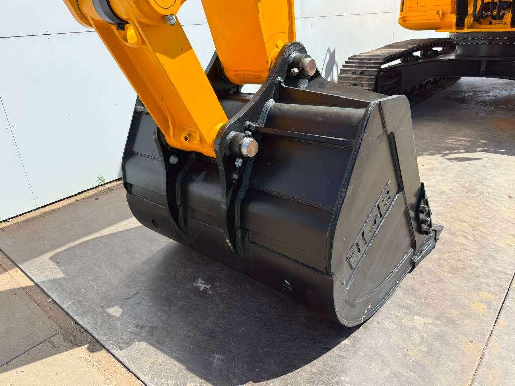 JCB JS385LC - BRAND NEW / Hammer Lines Photo 18