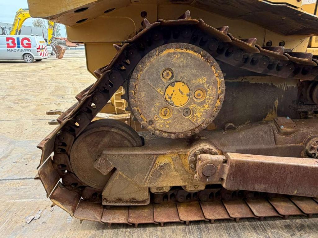Caterpillar D6R2 XL Photo 15