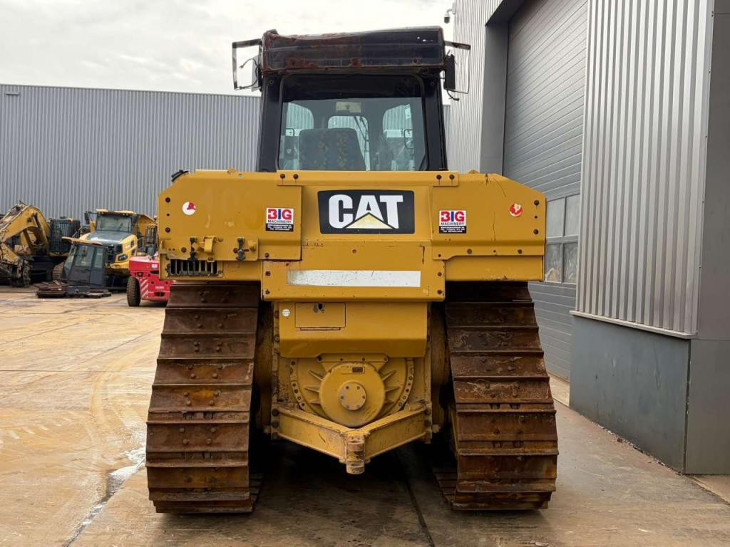 Caterpillar D6R2 XL Photo 4