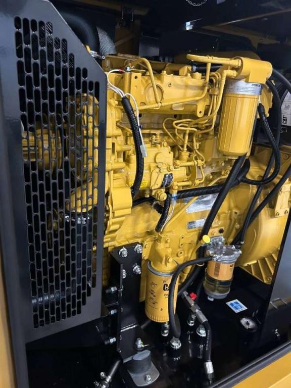 Caterpillar DE88E0 - 88 kVA Generator - DPX-18012 Photo 11