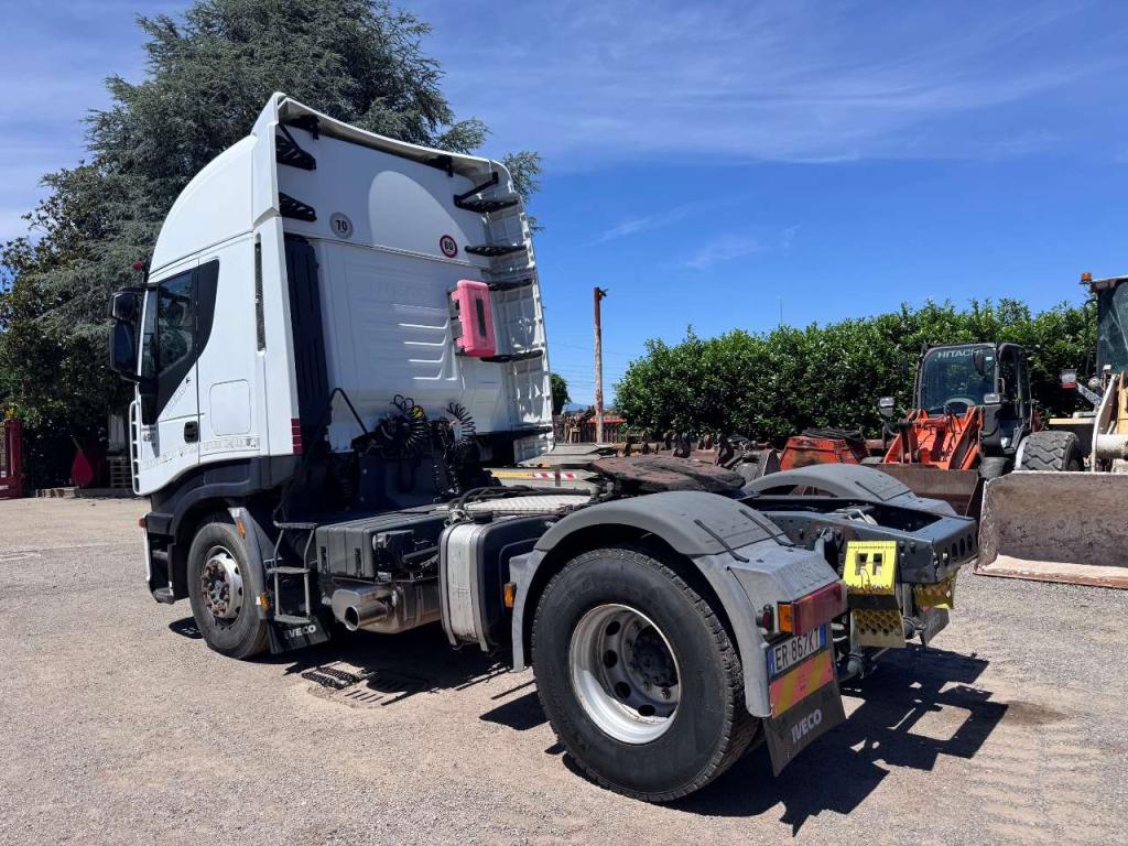 Iveco Stralis 450 Photo 2