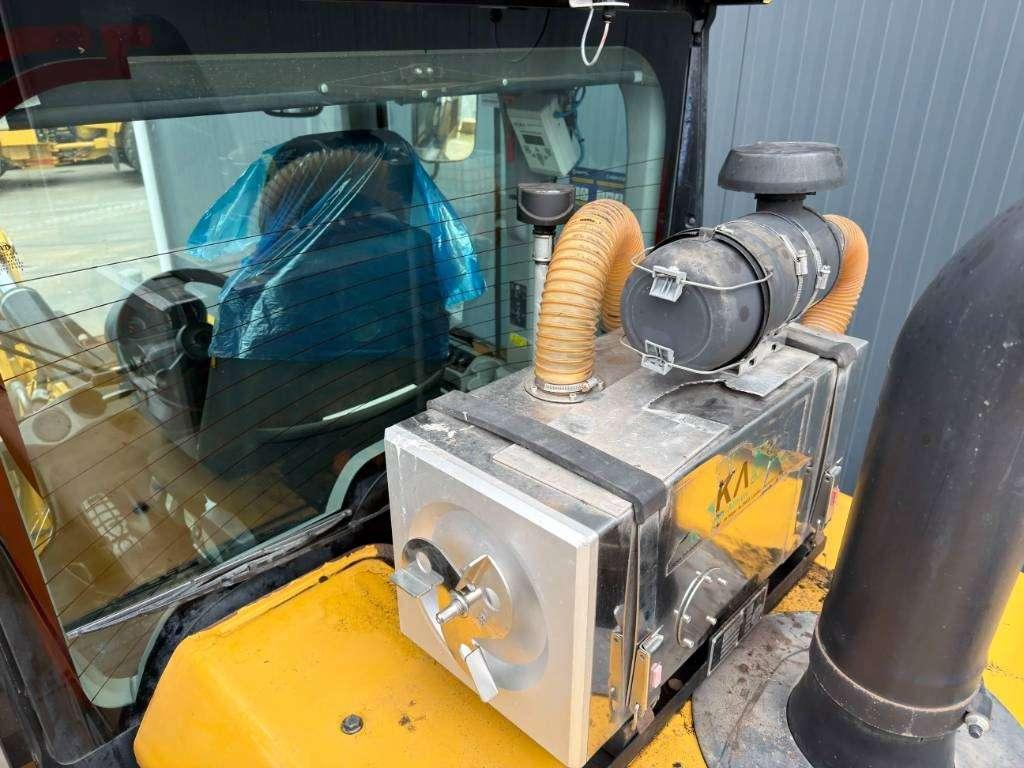 Caterpillar 930K Photo 21