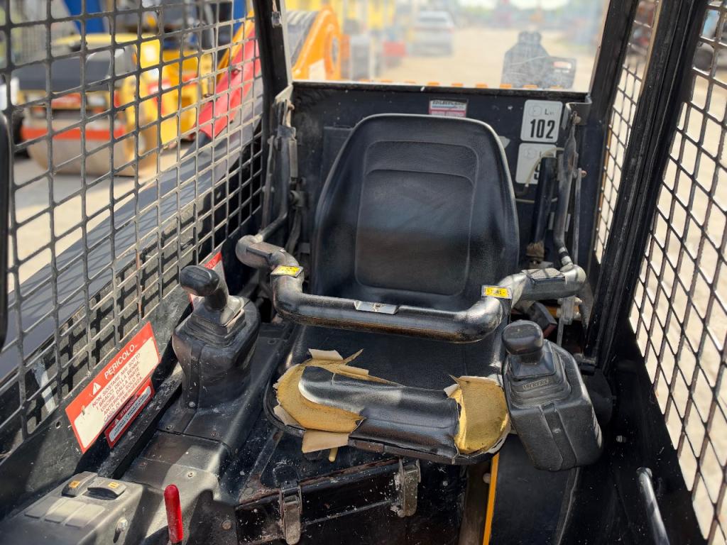 JCB Robot 170 Photo 6