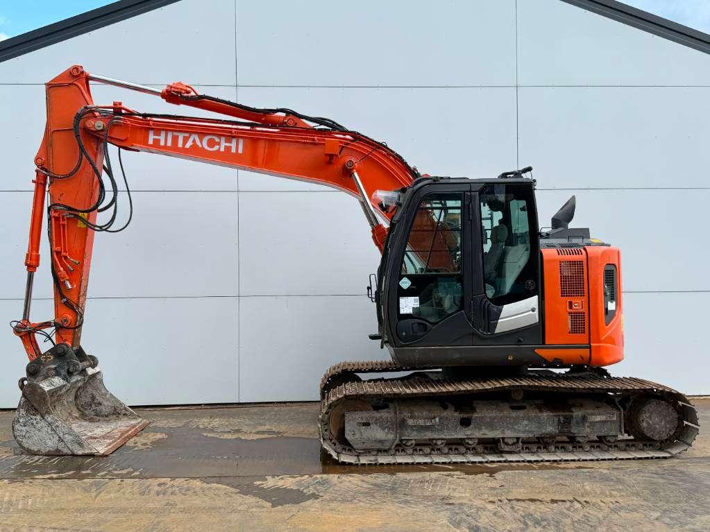 Hitachi ZX135US-6 - Quick Coupler / Automatic Greasing Photo 1