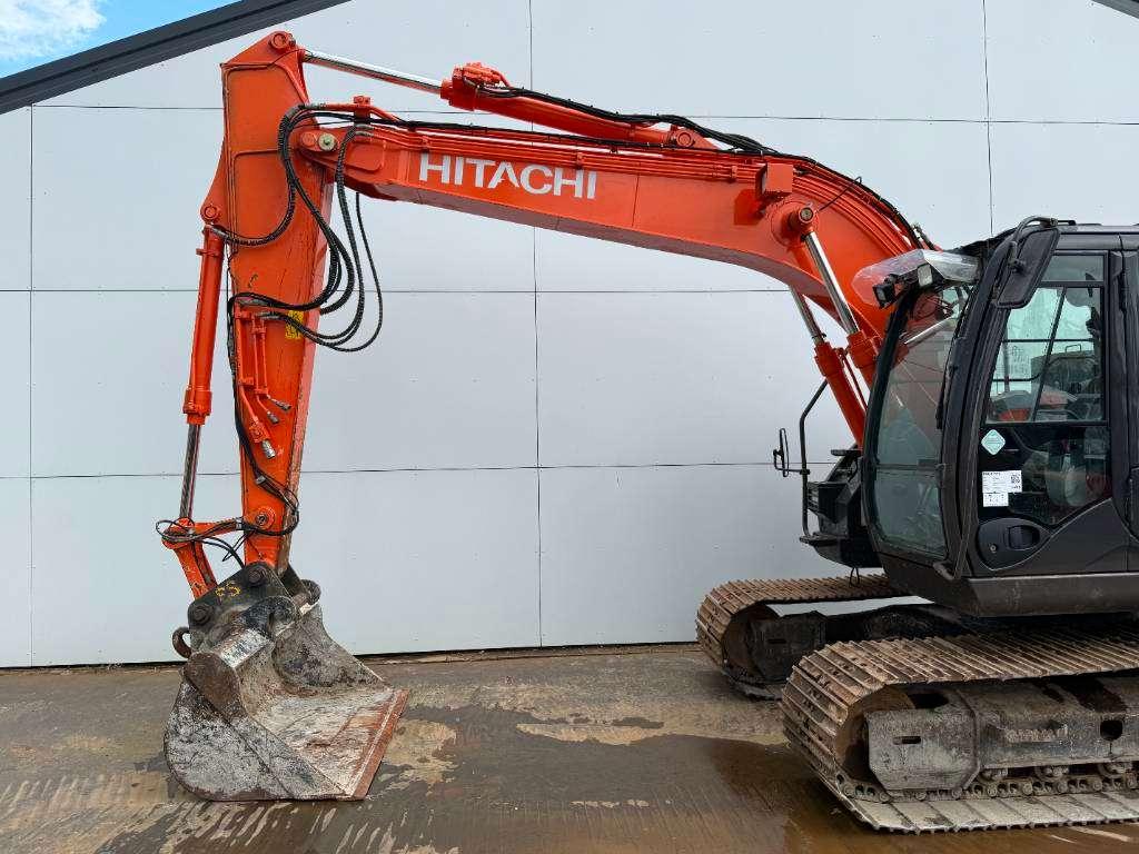 Hitachi ZX135US-6 - Quick Coupler / Automatic Greasing Photo 15