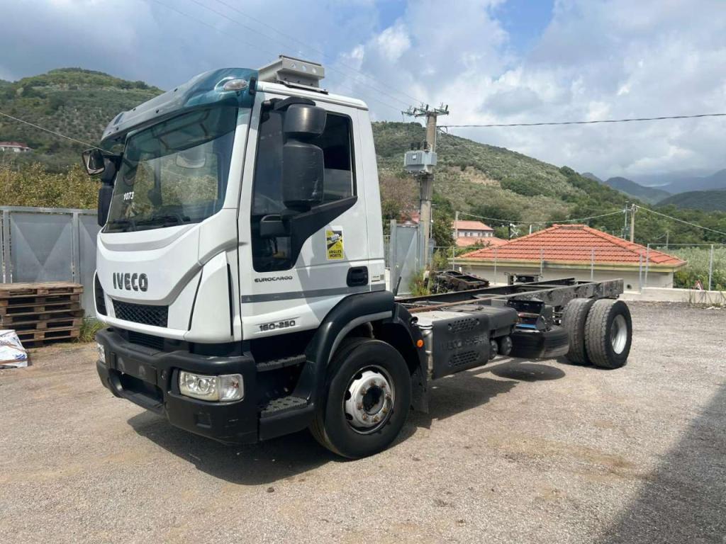 Iveco EUROCARGO 160-250 Photo 18