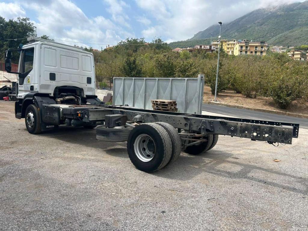 Iveco EUROCARGO 160-250 Photo 23