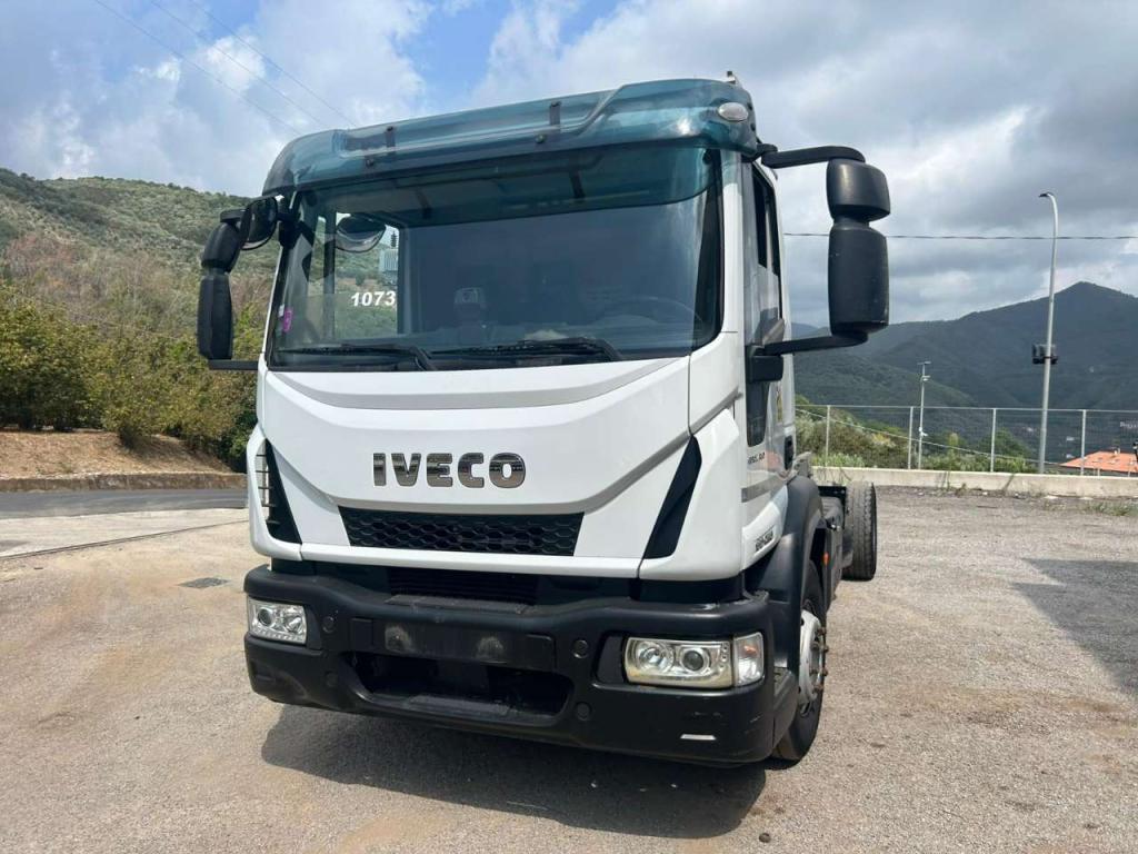 Iveco EUROCARGO 160-250 Photo 24