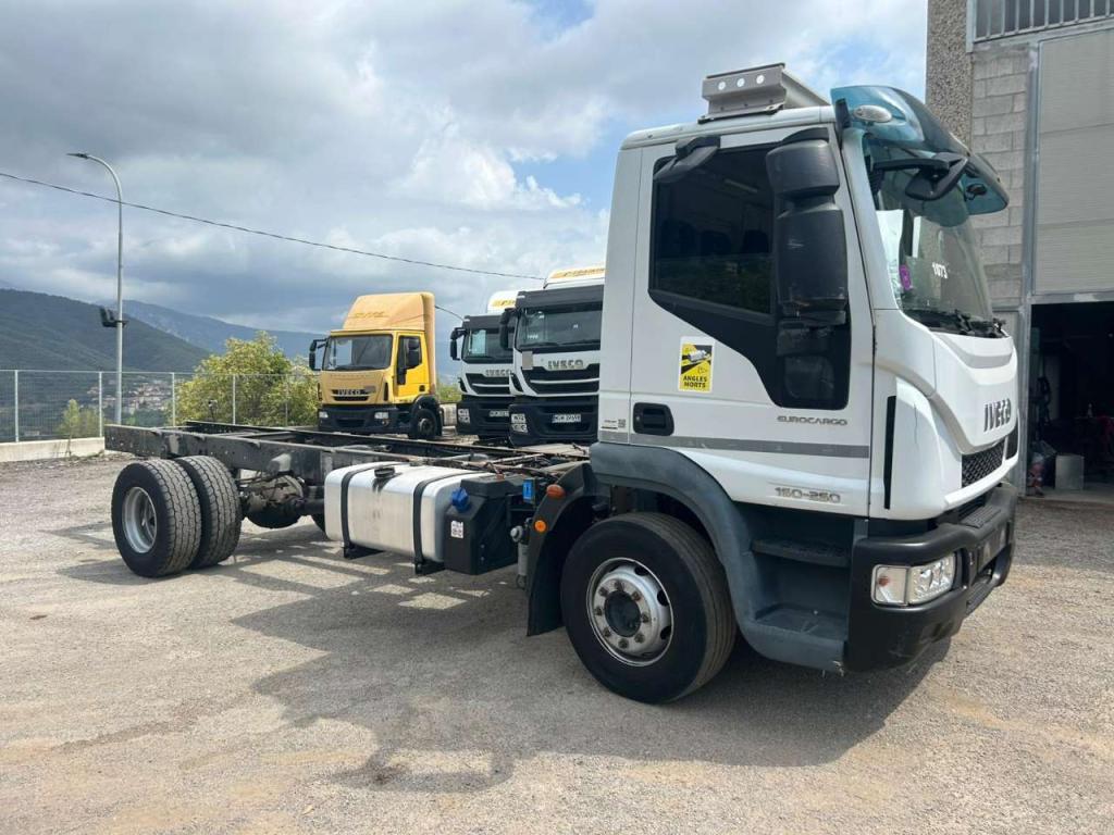 Iveco EUROCARGO 160-250 Photo 26