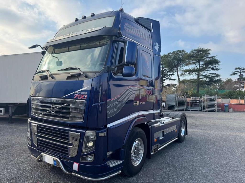 Volvo FH 16-700 Photo 1