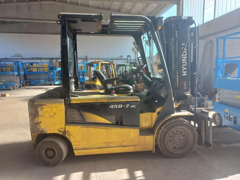 Hyundai 45B-7 ac Photo 4
