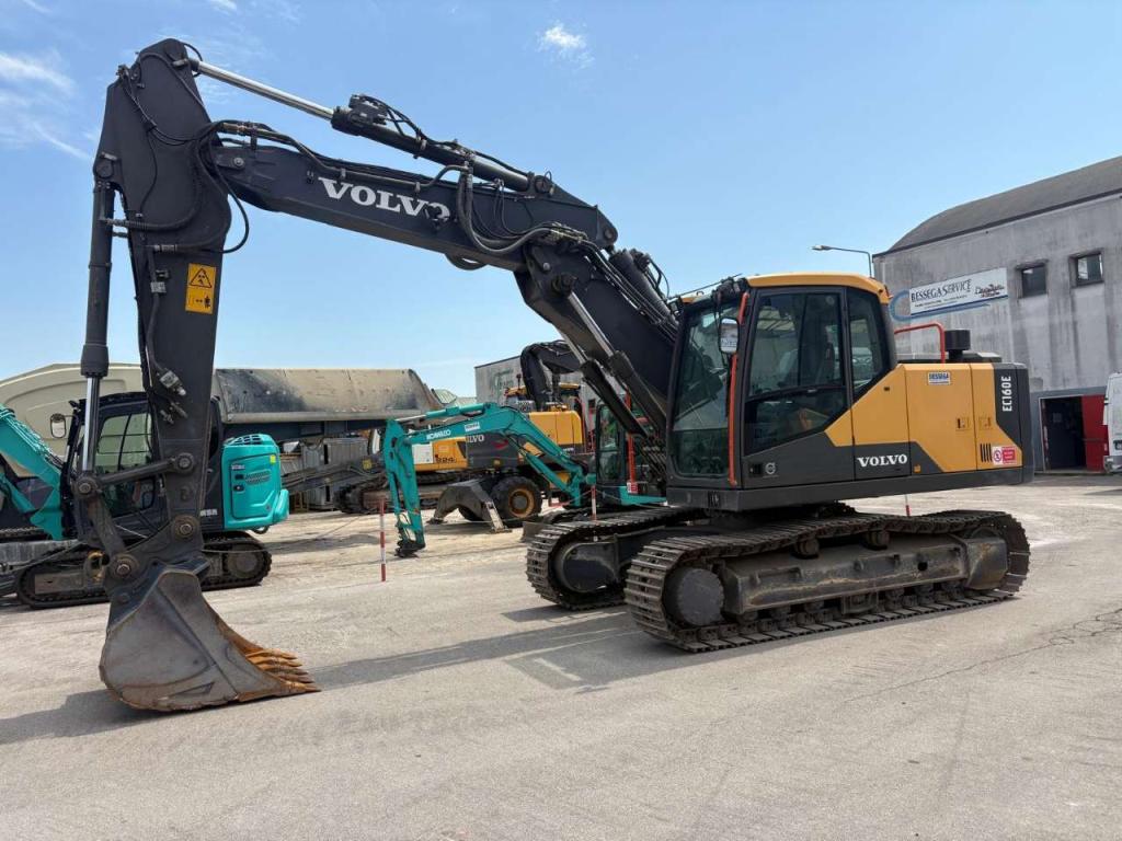 Volvo EC 160E Photo 1