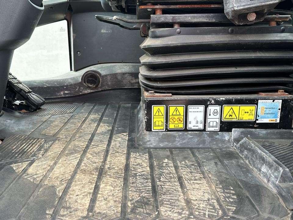 Caterpillar 938K Photo 12