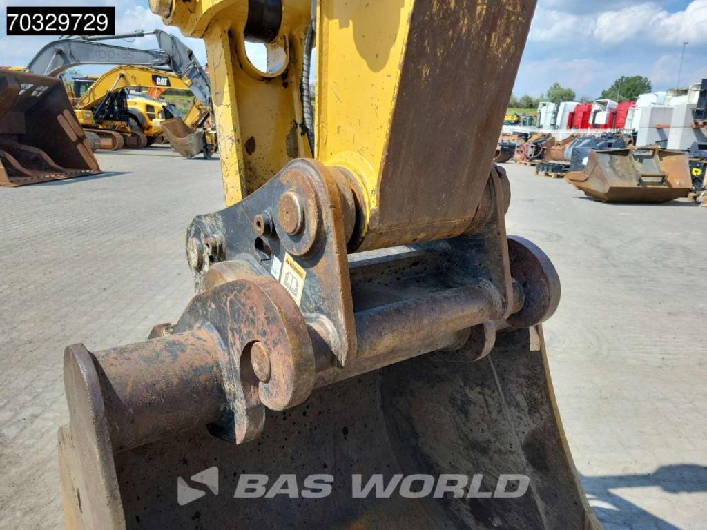 Caterpillar 318 E Photo 12