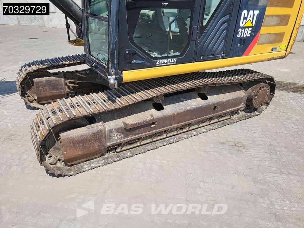 Caterpillar 318 E Photo 23