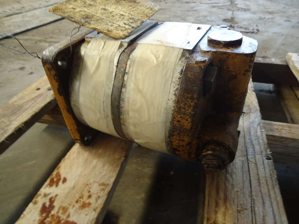 Pompe hydraulique pour Fiat Allis FL14C - FL14D CODICE 79036628-79063252 Photo 4