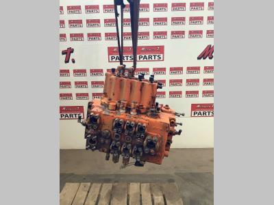 Distributeur hydraulique pour Fiat Hitachi FH200E en vente par Massucco T. Srl Area Ricambi