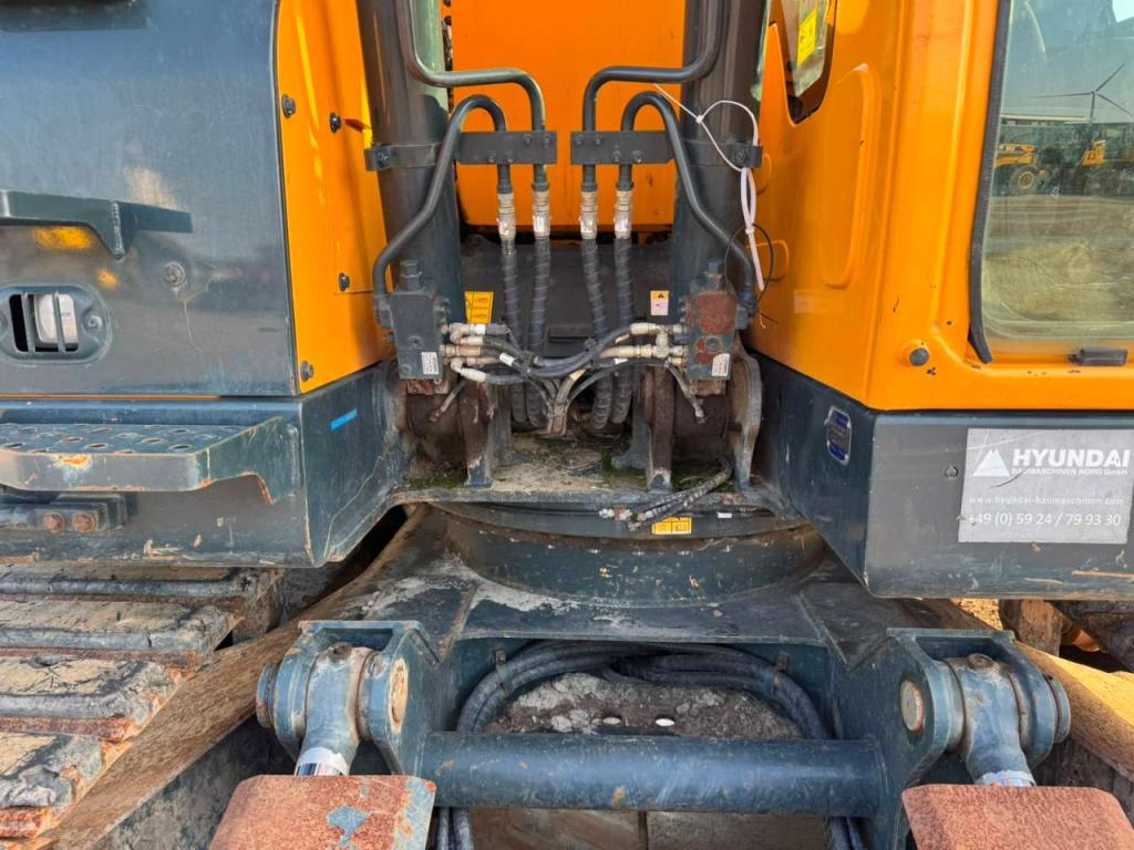 Hyundai HX145LCR Photo 23