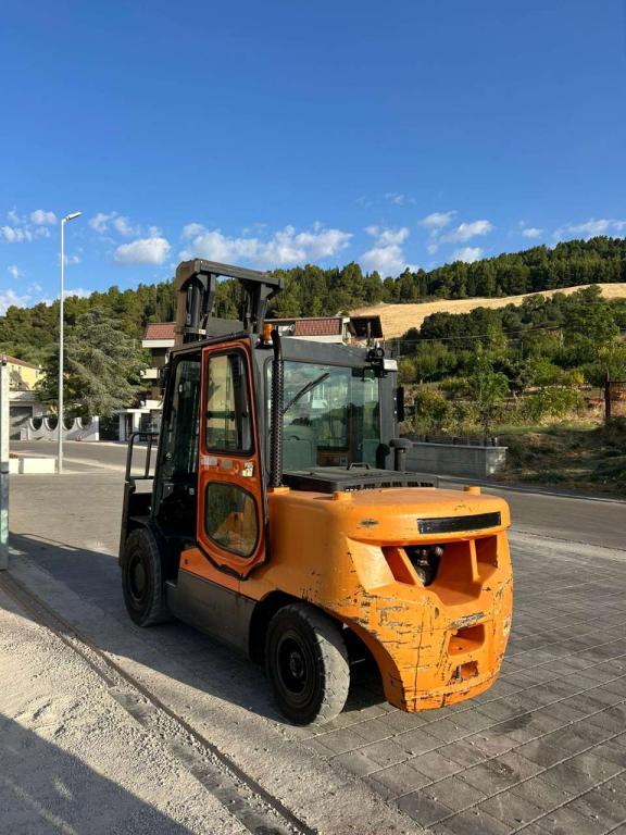 Doosan D 55C-7 Photo 4