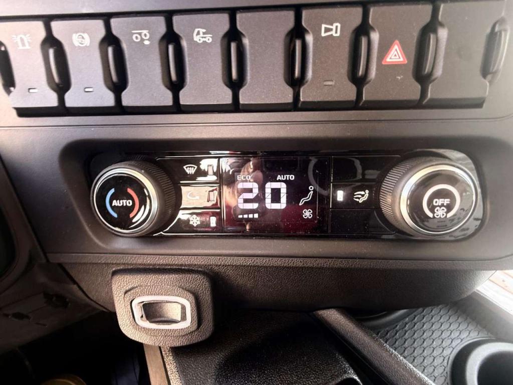 Iveco STRALIS X WAY AD280X50 ON+ YPS Photo 13