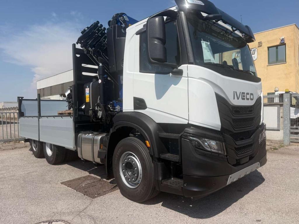 Iveco STRALIS X WAY AD280X50 ON+ YPS Photo 2