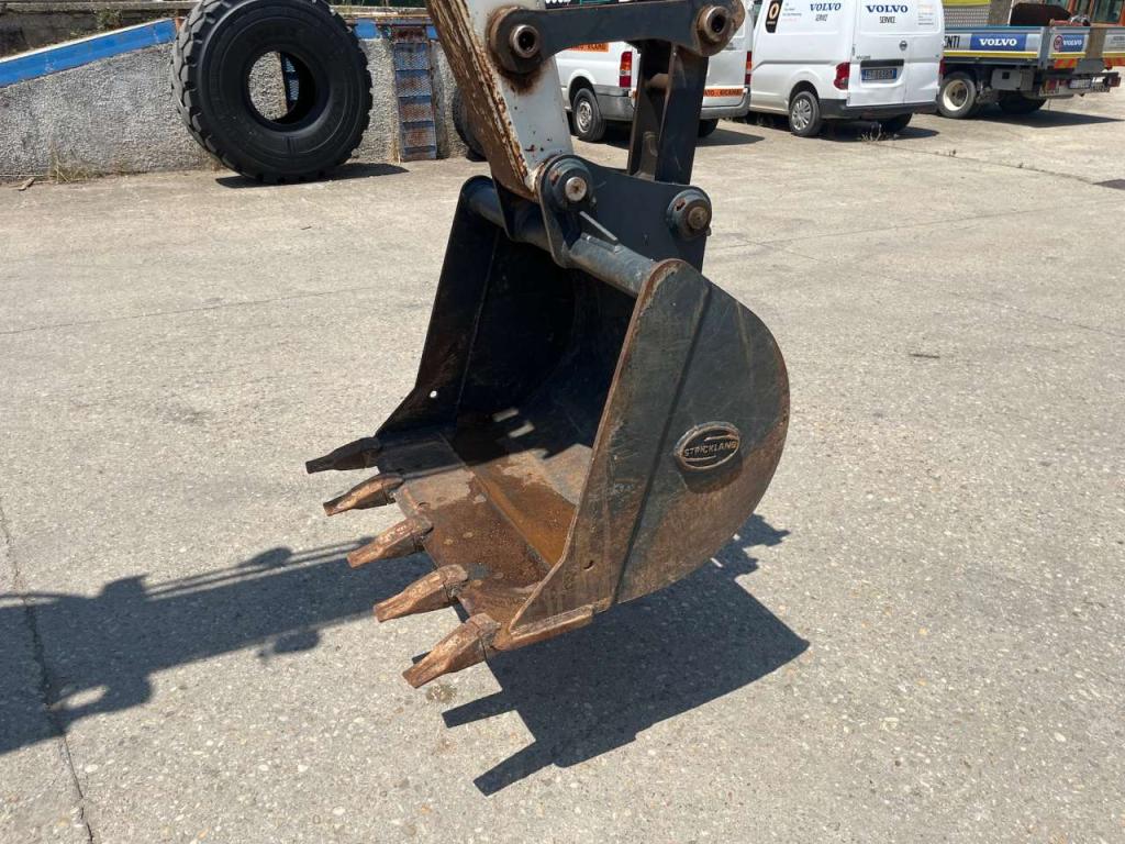 Bobcat E85 Photo 9