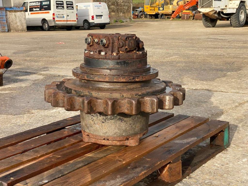 Fiat Kobelco E215 Photo 3