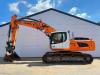 Liebherr R924LC - Triple Boom / Tilting Bucket Photo 1 thumbnail
