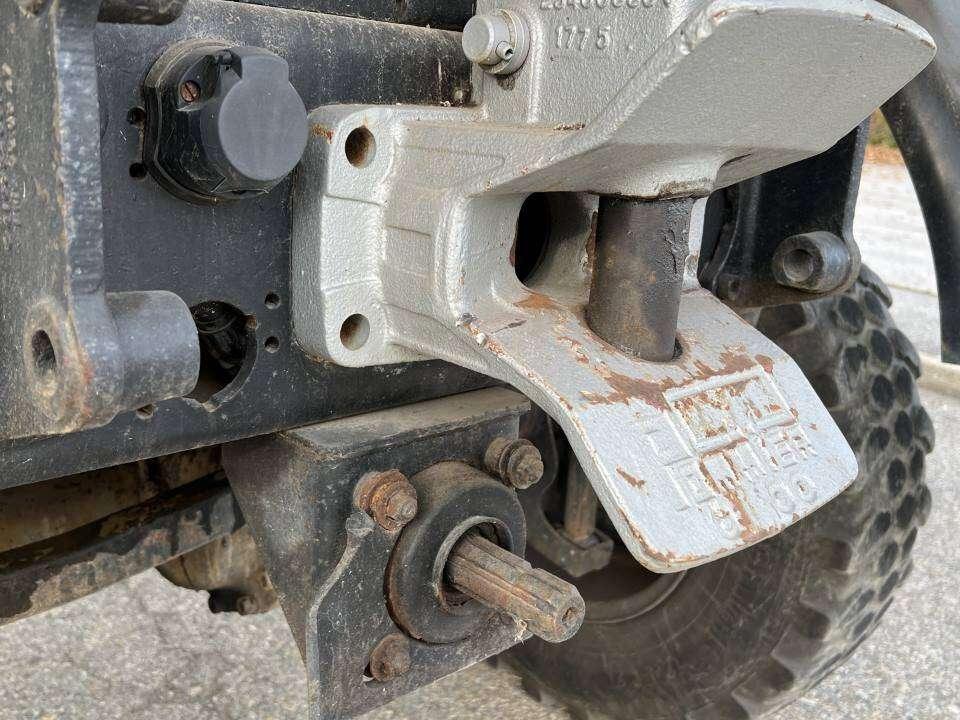 Unimog U130 Photo 10