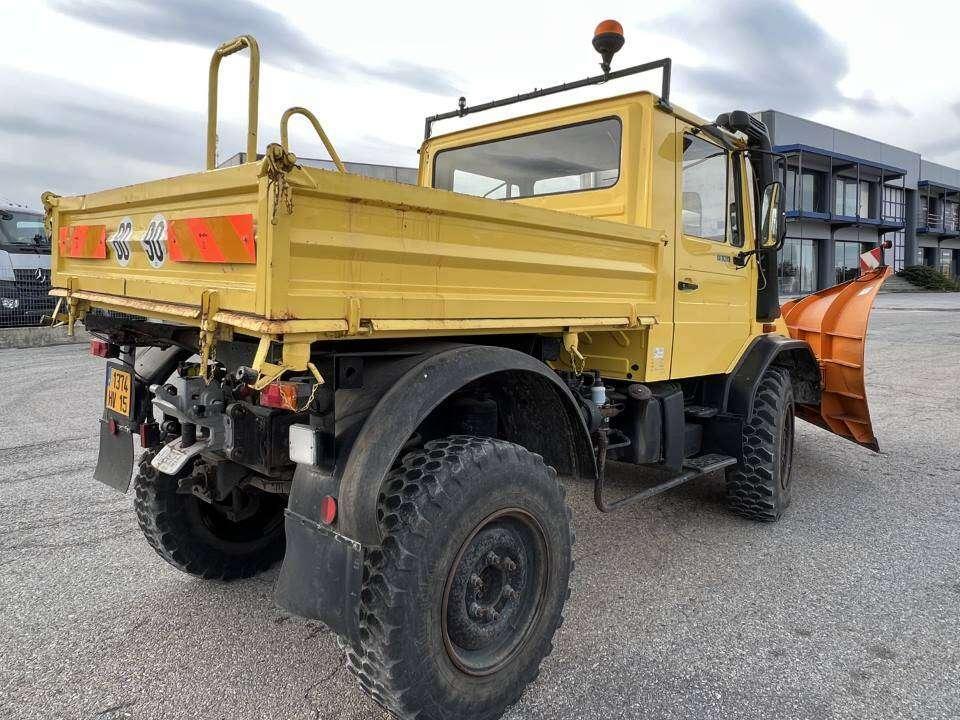 Unimog U130 Photo 13