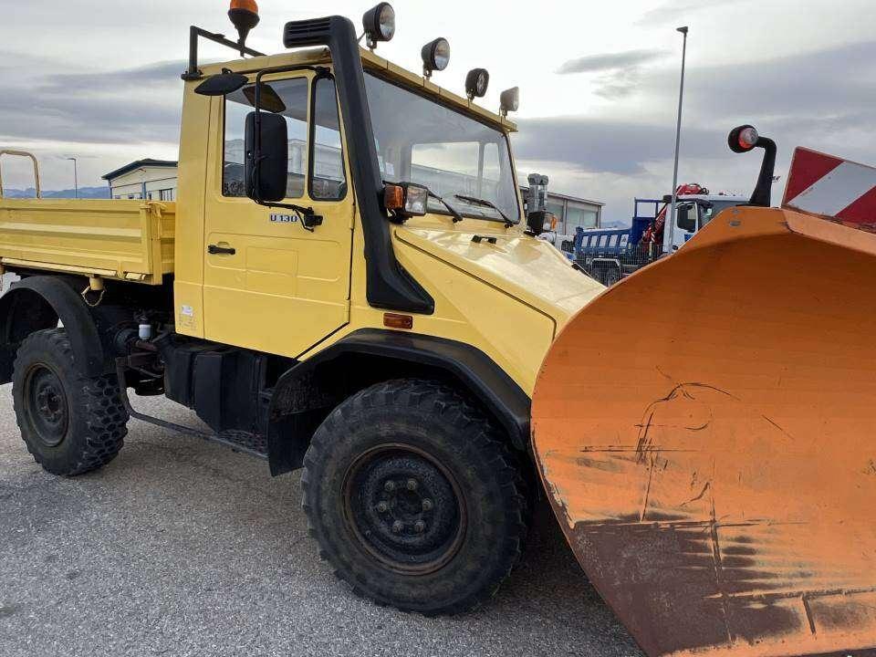 Unimog U130 Photo 3