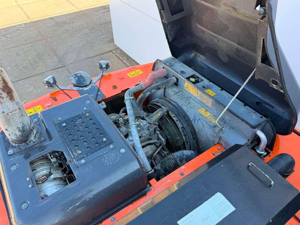 Hitachi ZX210-5B - Hammer Lines / Automatic Greasing Photo 30