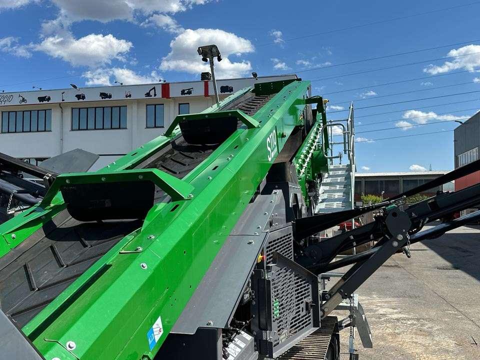 McCloskey S110 D2 Photo 6