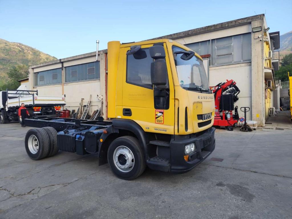 Iveco EUROCARGO 120E28P Photo 20