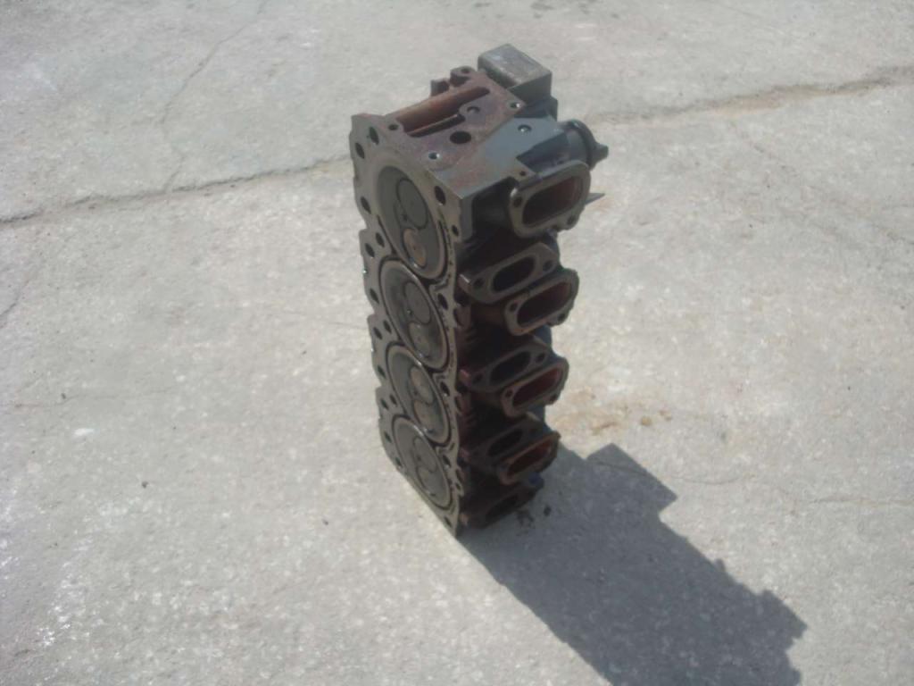 Culasse pour Deutz BF4L 1011F Photo 4