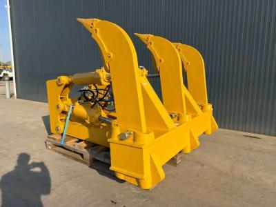 Caterpillar D8 Multi Shank Ripper en vente par Smitma B.V.